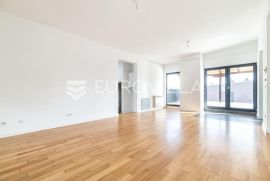 Eksluzivno, Remete, Gospočak, četverosoban penthouse  s ostavom i 2 PM NKP 135 m2, Zagreb, Kвартира