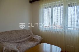 Rijeka, Marčeljeva Draga, etaža 80,24m2 na odličnoj lokaciji, investicija, Rijeka, Apartamento