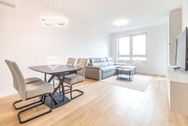 Zagreb, Savica, predivan trosoban stan u novogradnji + GPM, NKP 84,30 m2 - PRVI NAJAM, Zagreb, Wohnung