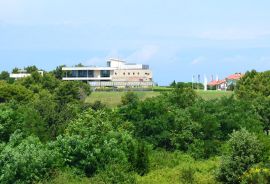 Savudrija,Crveni Vrh-Građevinsko zemljište pored golf terena, Umag, Land