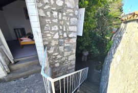 Rovinj,romantična kućica s terasom i pogledom na more iza crkve Sv.Eufemije, Rovinj, Casa