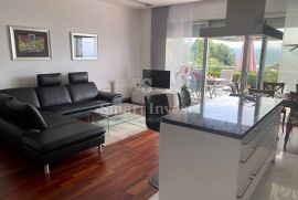 OPATIJA, vrhunski uređen stan za najam od 114,40 m2 3s+db, Opatija, Apartamento