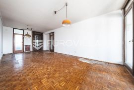 Zagreb, Središće, odličan trosoban stan NKP 76,90 m2 za renovaciju, Zagreb, Διαμέρισμα