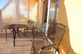 CRIKVENICA - APARTMAN 50 m OD PJEŠČANE PLAŽE!, Crikvenica, Appartment