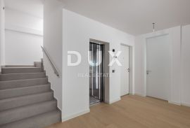 OPATIJA, CENTAR - penthouse u novogradnji s krovnim bazenom iznad centra Opatije, idilično okruženje, Opatija, Flat