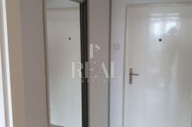 Donja Vežica, odličan stan za investiciju, 37 m2!, Rijeka, Flat