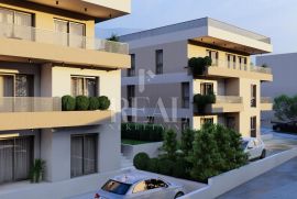 Kaštel Stari 2S+DB 53,81m2 + vrt 82,80m2, Kaštela, Kвартира