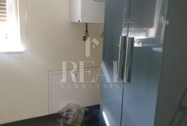 Podmurvice, uredski poslovni prostor od 100 m2 za dugoročni najam, Rijeka, Commercial property