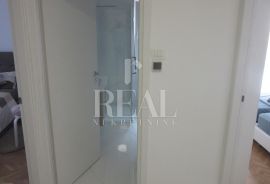 Najam stana s garažom u Opatiji 2S+DB  68 m2, Opatija, Appartement