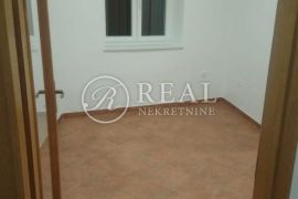 POSLOVNI PROSTOR- centar, 1. kat, novo!, Rijeka, Commercial property