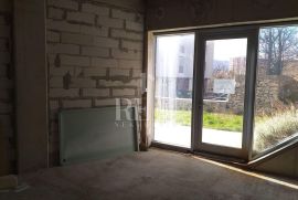 Poslovni prostora za zakup na Donjem Zametu  108 m2, Rijeka, Commercial property