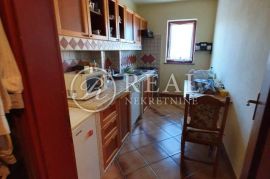 Istra, kuća s ugost. objektom i 4 apartmana, Umag, Ev