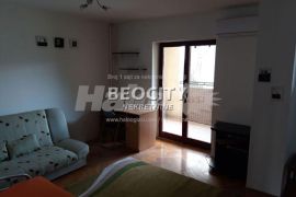 Novi Sad, Centar, Skerlićeva, 1.0, 40m2, Novi Sad - grad, Daire