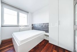 Zagreb, Jarun, dvosoban stan NKP 57m2 s PM, Zagreb, Apartamento