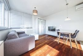 Zagreb, Jarun, dvosoban stan NKP 57m2 s PM, Zagreb, Apartamento