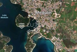 Istra, Medulin, građevinsko zemljište na TOP lokaciji, Medulin, Land