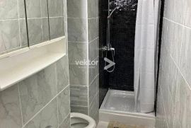 Centar, uredan 1-soban stan s pogledom na Korzo, Rijeka, Appartement