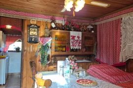 Kuća za odmor PRODAJA Lonjički breg, 706 m2 okućnice, Brckovljani, Famiglia