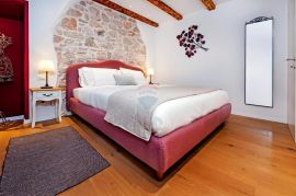 Rovinj,novogradnja u starom gradu,1 kat,namješten-41m2, Rovinj, Διαμέρισμα