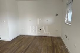 Matulji, stan u novogradnji, prizemlje, 74 m2, 2S+DB, Matulji, Apartamento