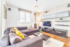 Zagreb, Pantovčak prekrasan trosoban stan 85m2, Zagreb, Flat