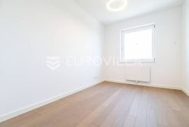 Zagreb, VMD Heinzelova, prekrasan trosoban stan NKP 84 m2, Zagreb, Appartamento