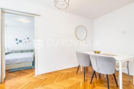 Zagreb, Donji grad, Ulica Crvenog Križa, dvosoban stan na 1. katu, Zagreb, Apartamento