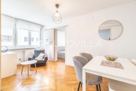 Zagreb, Donji grad, Ulica Crvenog Križa, dvosoban stan na 1. katu, Zagreb, Apartamento