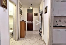 Rastočine, uredan 3-soban s lođom i pogledom na more, Rijeka, Appartment