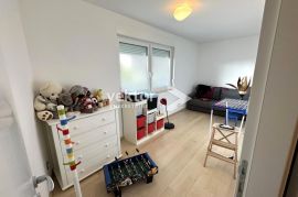 Trsat, 3-soban s dnevnim boravkom, namješten i opremljen, Rijeka, Apartamento