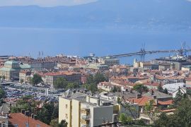 Rijeka, Bulevard - stan 3S+DB s natkrivenim parkingom, Rijeka, Daire