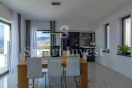 MARTINKOVAC, stan za najam 3S+DB s panoramskim pogledom na more, Rijeka, Appartement