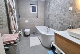 STAN, PENTHOUSE, NOVOGRADNJA, PRODAJA, VELIKA GORICA, 155 m2, 4-soban, Velika Gorica, Kвартира