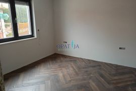 Apartman 3S+DB na atraktivnoj lokaciji!, Rovinj, Flat