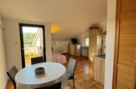 Mali Lošinj - stambeno poslovni objekt, 300m od mora, Mali Lošinj, Casa