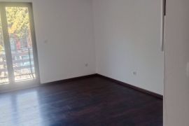 Prodajem stan u Borci, Palilula, Appartement