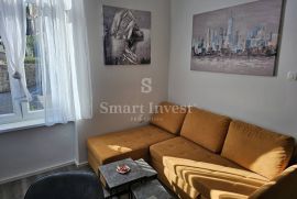 OPATIJA - CENTAR, stan 45 m2 s parkingom za dugoročni najam, Opatija, Appartement