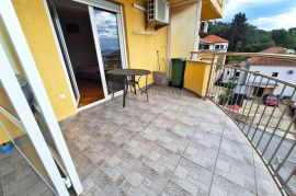 CRIKVENICA - GARSONIJERA 2. RED OD PLAŽE!, Crikvenica, Appartment