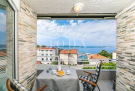 Crikvenica- CRNI MOL, stan sa garažom, Crikvenica, Kвартира