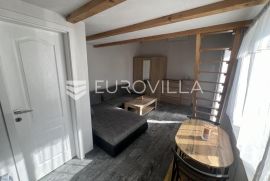 Istra, Medulin, kućica u naravi garaža, galerija 22 m2, Medulin, Apartamento