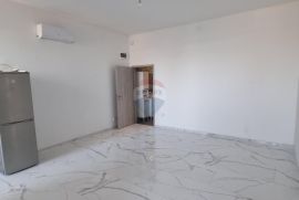 Istra, Pula stan 56m2, Pula, Appartement