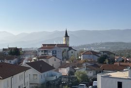 Viškovo, obiteljska kuća u centru Viškova, Viškovo, Ev