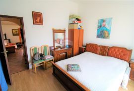 Rovinj,namješteni stan-69m2- na savršenoj lokaciji +parking, Rovinj, Daire