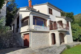 Opatija samostojeća kuća 300 m2 pogledom na more, Opatija, بيت