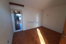 Opatija samostojeća kuća 300 m2 pogledom na more, Opatija, بيت