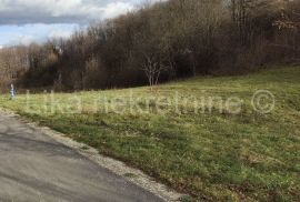 Selište Drežničko  građevinska parcela 1km od NP Plitvice, Slunj, Земля