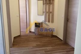 ISTRA - MEDULIN Apartmanska kuća sa 3 apartmana i pogledom na more, Medulin, Σπίτι