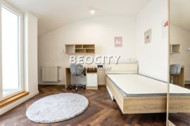 Novi Sad, Petrovaradin, Preradovićeva, 5.0, 108m2, Novi Sad - grad, Wohnung