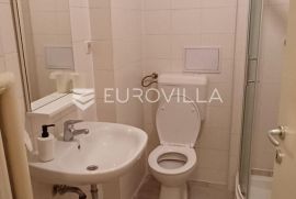 Zagreb, Centar, Ulica Kneza Branimira, ured, NKP 21 m2, Zagreb, Ticari emlak