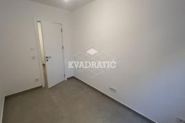 Crveni krst, Garaža, Prazan 55m2, VPR, terasa, Vračar, Коммерческая недвижимость